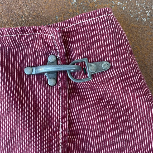 Vintage Ann Taylor mini skirt with metal hook - Picture 3 of 7